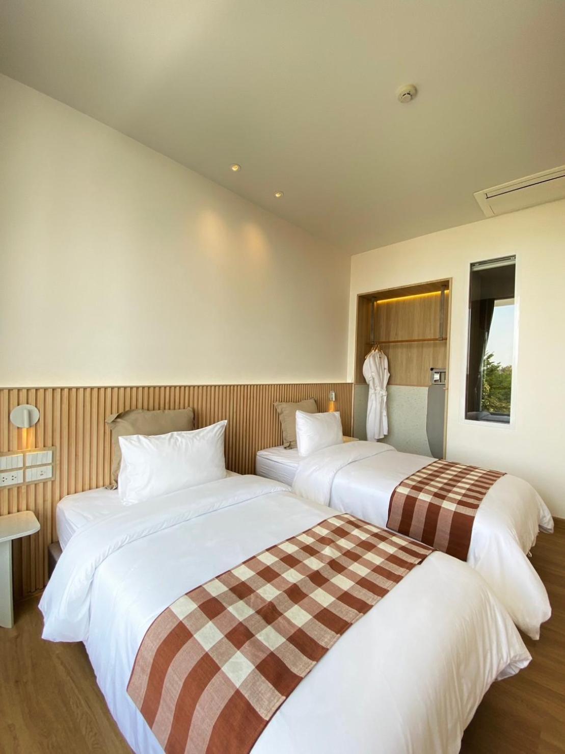 Punn Hotel Korat Накхонратчасима Экстерьер фото