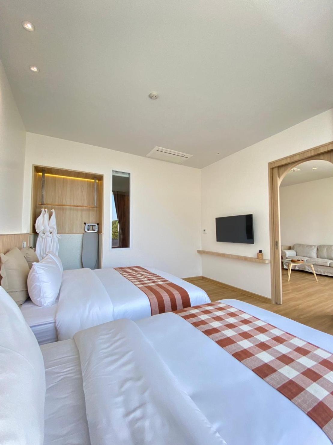 Punn Hotel Korat Накхонратчасима Экстерьер фото