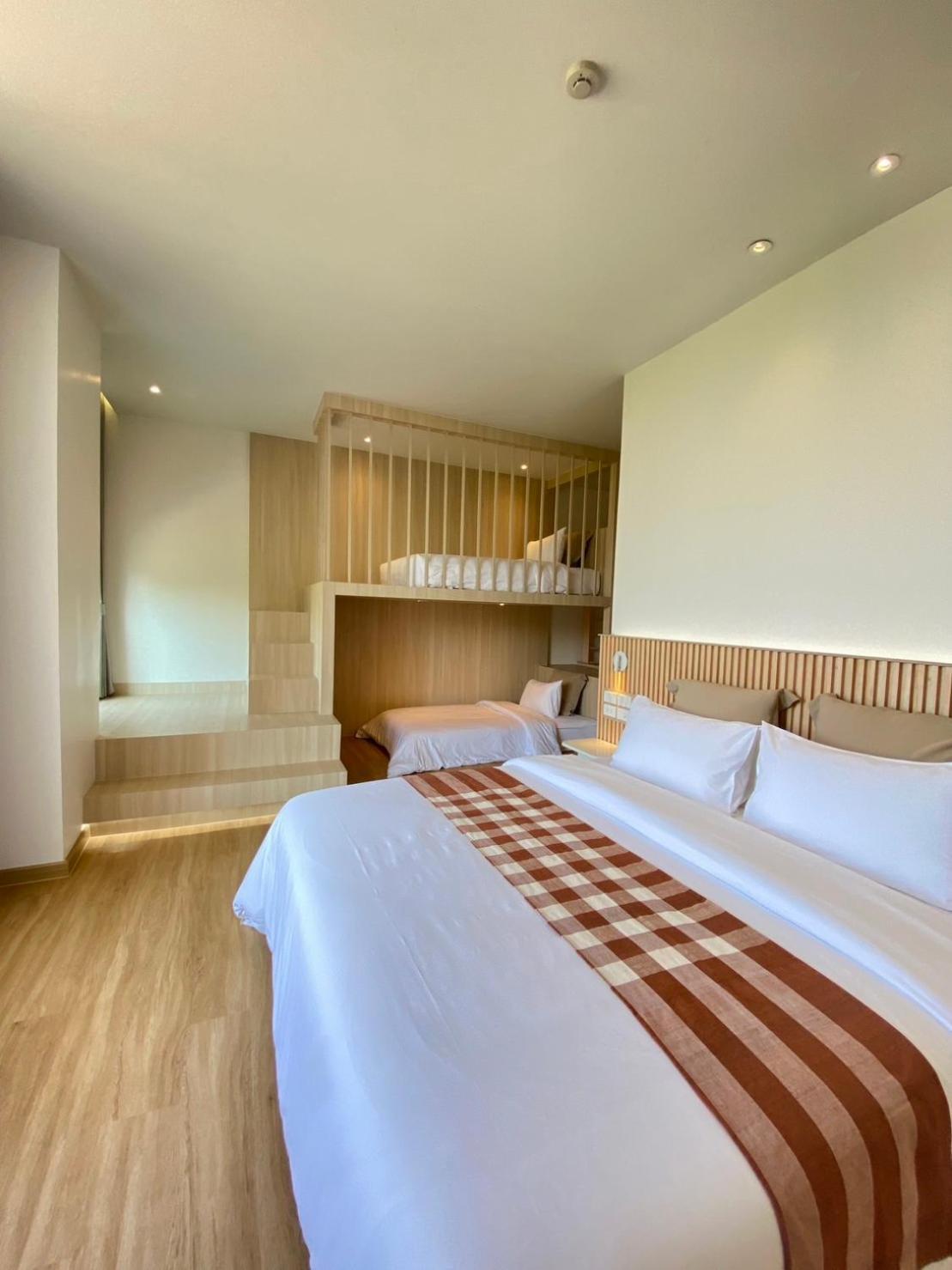 Punn Hotel Korat Накхонратчасима Экстерьер фото