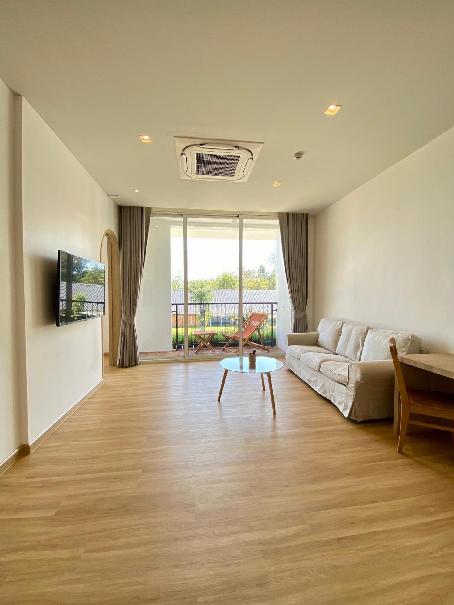 Punn Hotel Korat Накхонратчасима Экстерьер фото